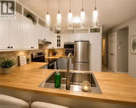28 Gregg Court Kitchener ON N2A 4B9