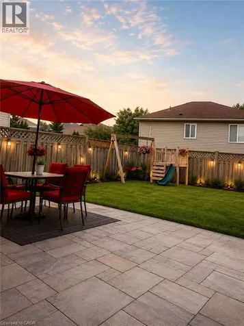 28 Gregg Court Kitchener ON N2A 4B9