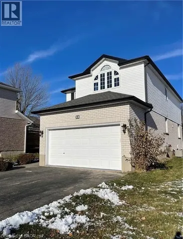 28 Gregg Court Kitchener ON N2A 4B9