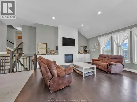 863 Southwood Drive Lakeshore ON N0R 1A0