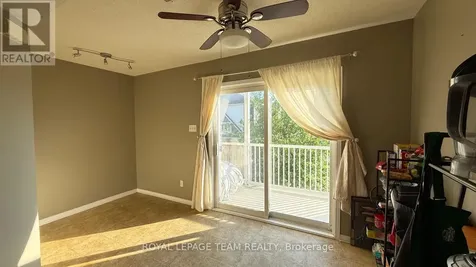 390 Crownridge Drive North Ottawa ON K2M 3A4