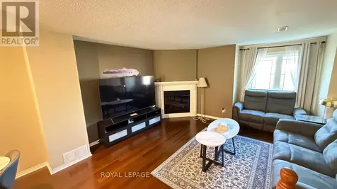 390 Crownridge Drive North Ottawa ON K2M 3A4