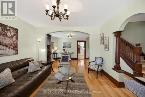 60 Glynn Avenue Ottawa ON K1K 1S8