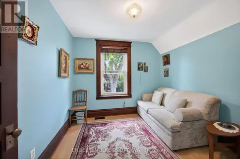 60 Glynn Avenue Ottawa ON K1K 1S8