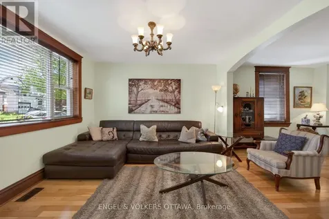 60 Glynn Avenue Ottawa ON K1K 1S8