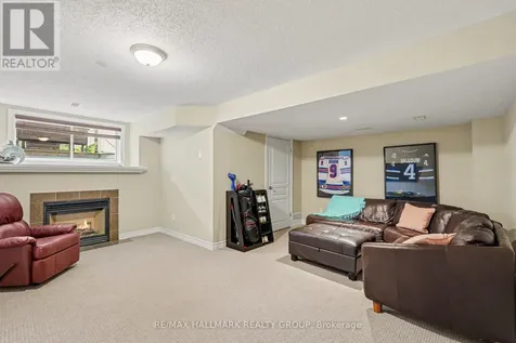 1433 Comfrey Crescent West Ottawa ON K4A 0L8