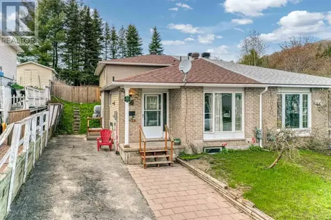 26 Lachance Place Elliot Lake ON P5A 3B8