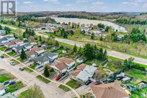 26 Lachance Place Elliot Lake ON P5A 3B8