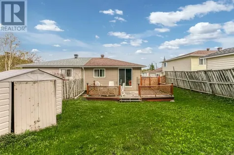 26 Lachance Place Elliot Lake ON P5A 3B8