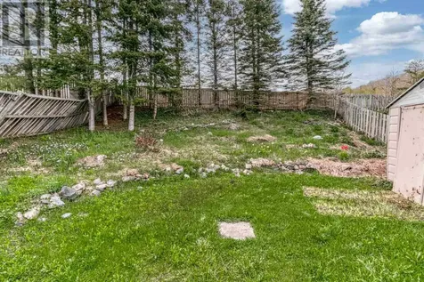 26 Lachance Place Elliot Lake ON P5A 3B8