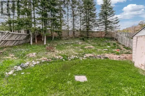 26 Lachance Place Elliot Lake ON P5A 3B8