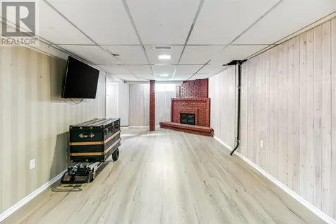 59 Hirshhorn Avenue Elliot Lake ON P5A 1P3