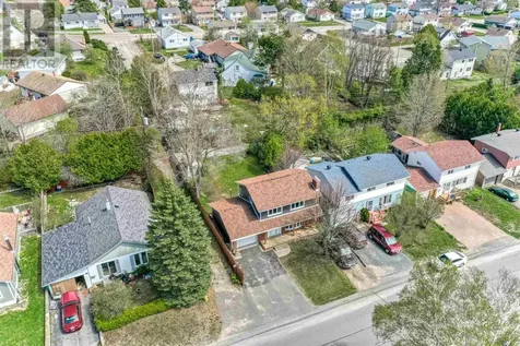 59 Hirshhorn Avenue Elliot Lake ON P5A 1P3