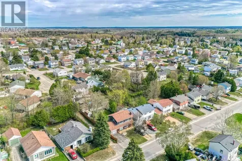 59 Hirshhorn Avenue Elliot Lake ON P5A 1P3