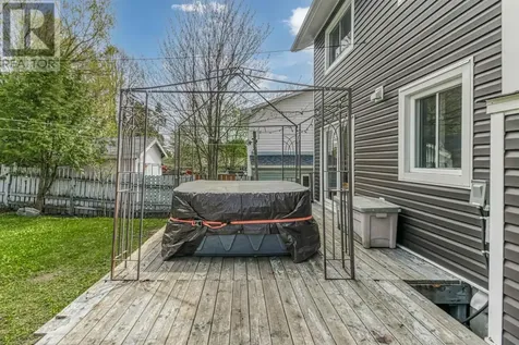 59 Hirshhorn Avenue Elliot Lake ON P5A 1P3