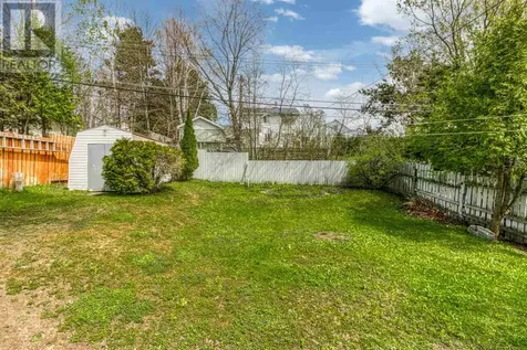 59 Hirshhorn Avenue Elliot Lake ON P5A 1P3