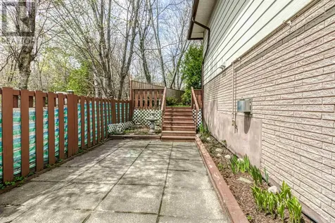 216A Ottawa Avenue Elliot Lake ON P5A 2N4