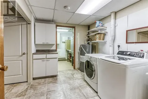 216A Ottawa Avenue Elliot Lake ON P5A 2N4