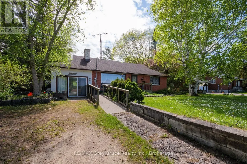 515 Princess Street Georgian Bluffs ON N0H 2K0