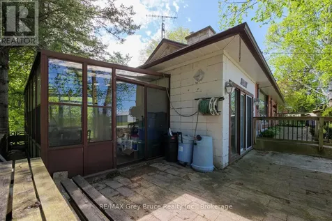 515 Princess Street Georgian Bluffs ON N0H 2K0