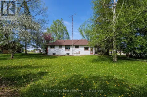 515 Princess Street Georgian Bluffs ON N0H 2K0