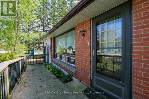 515 Princess Street Georgian Bluffs ON N0H 2K0
