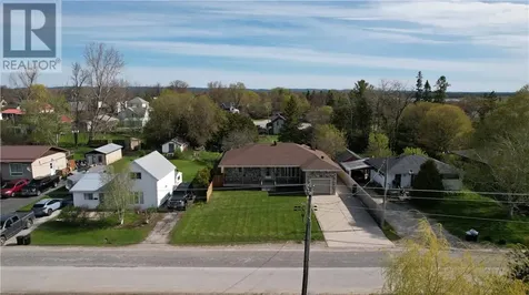18 Vankoughnet Street W Little Current ON p0p 1k0