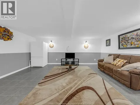 1656 Eastgate Estates Windsor ON N8T 2S9