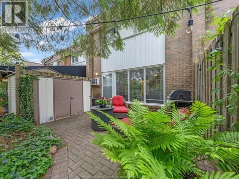1656 Eastgate Estates Windsor ON N8T 2S9