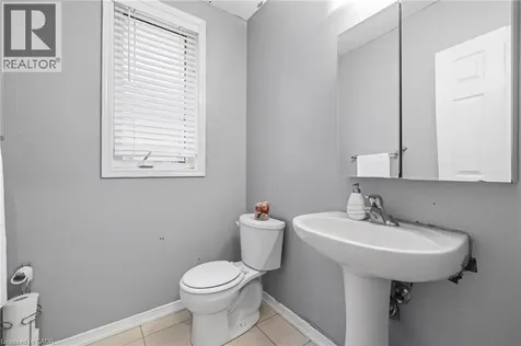 20 Gillespie Drive Brantford ON N3T 0J7
