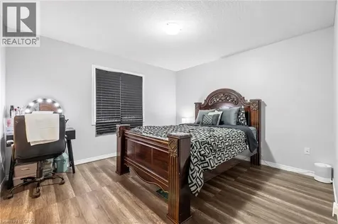 20 Gillespie Drive Brantford ON N3T 0J7