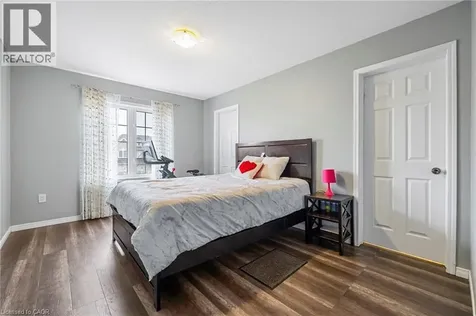 20 Gillespie Drive Brantford ON N3T 0J7