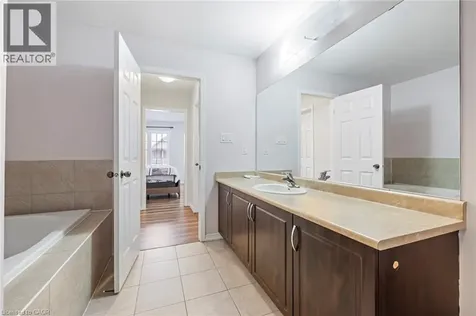 20 Gillespie Drive Brantford ON N3T 0J7
