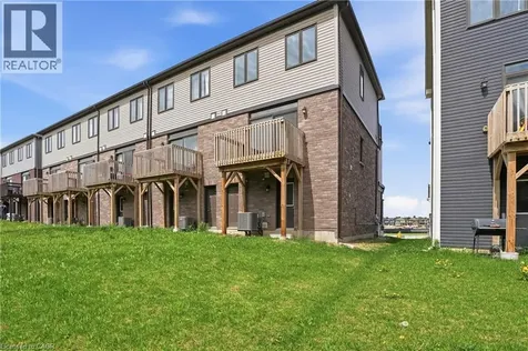 39 Baskett Street Brantford ON N3T 0W5
