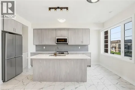 39 Baskett Street Brantford ON N3T 0W5
