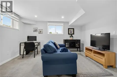 59 Netherwood Road Kitchener ON N2P 0E4