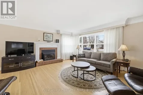 1072 Ontario Street Cobourg ON K9A 3C7