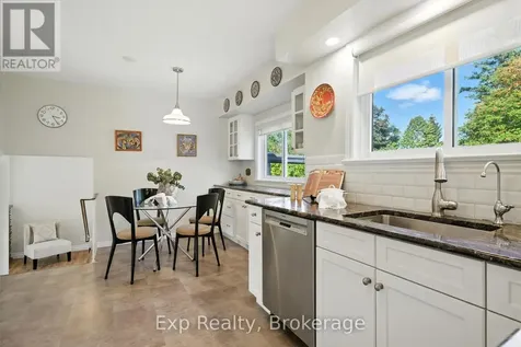 52 Bayview Crescent Cobourg ON K9A 4C6