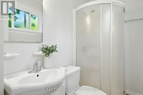 52 Bayview Crescent Cobourg ON K9A 4C6