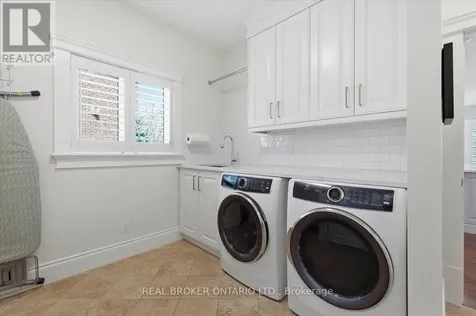 945 Riverstone Court Kitchener ON N2P 0A3