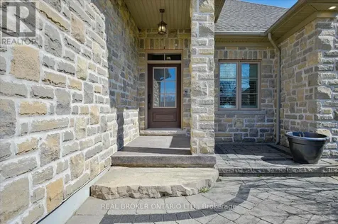 945 Riverstone Court Kitchener ON N2P 0A3