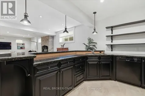 945 Riverstone Court Kitchener ON N2P 0A3