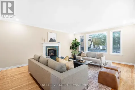 5 Cassone Court Ottawa ON K2G 5V6
