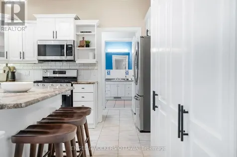 5 Cassone Court Ottawa ON K2G 5V6