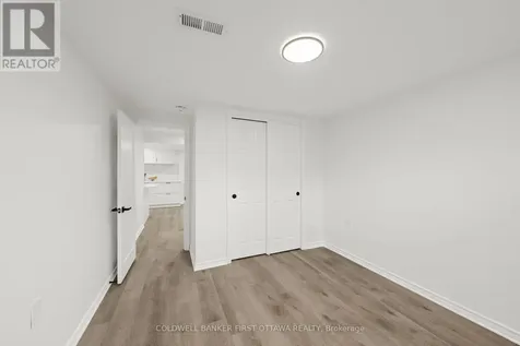 26 Spring Garden Avenue Ottawa ON K2G 3B4