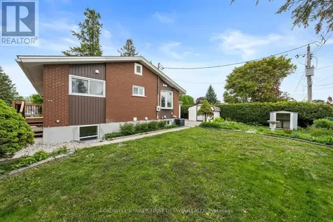 26 Spring Garden Avenue Ottawa ON K2G 3B4