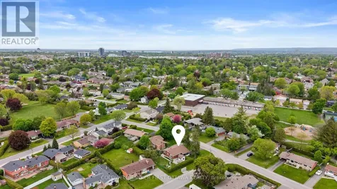 26 Spring Garden Avenue Ottawa ON K2G 3B4