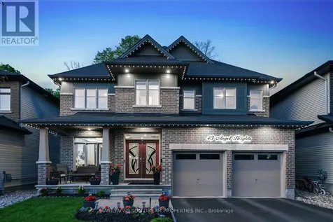 43 Angel Heights Ottawa ON K2S 2N2