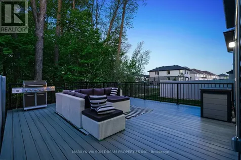 43 Angel Heights Ottawa ON K2S 2N2