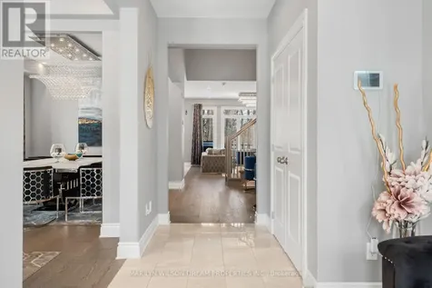 43 Angel Heights Ottawa ON K2S 2N2